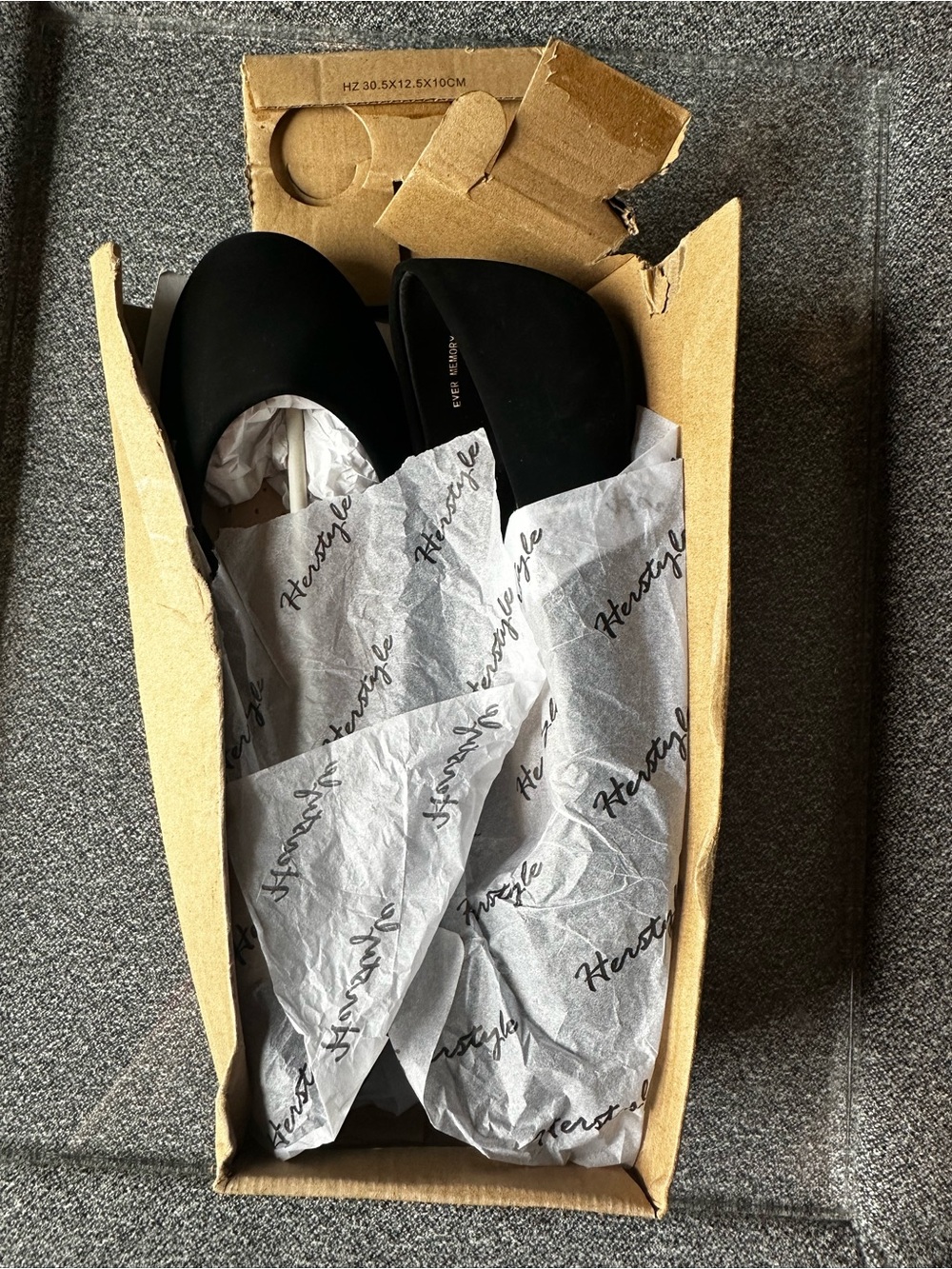 Brand New Black Rounded-Toe Flats